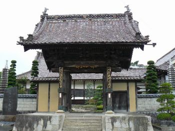 �O��@�F�l�r��